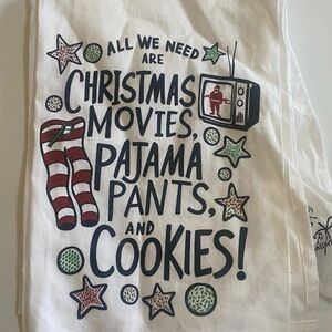 Christmas kitchen towel from Primitives by Kathy measuring 29x29 new with tags